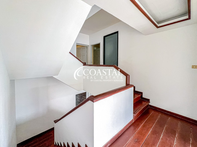 Townhouse For Sale Jomtien