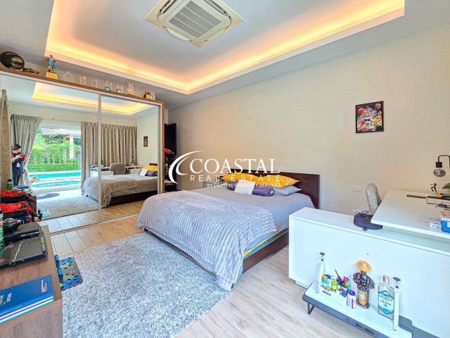House For Rent Mabprachan/Pong