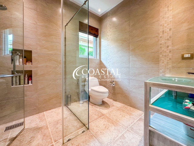 House For Sale Mabprachan/Pong