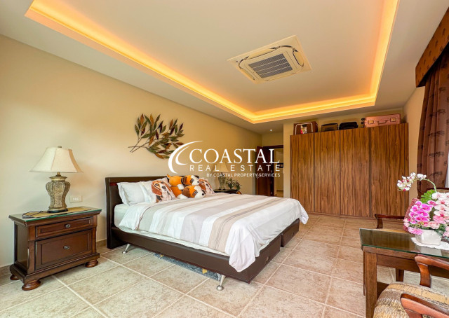 House For Sale Mabprachan/Pong