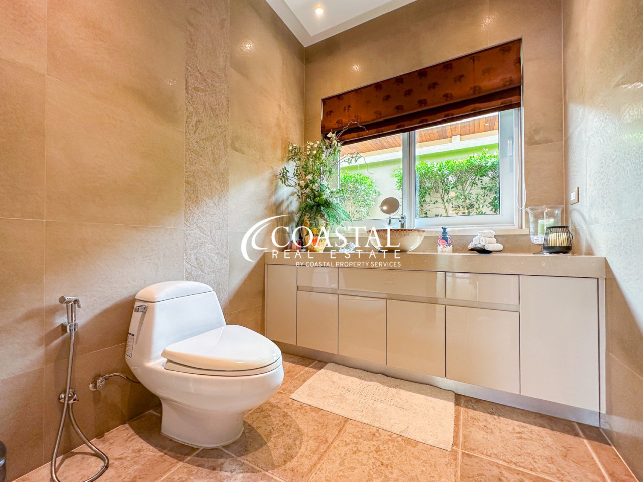 House For Sale Mabprachan/Pong