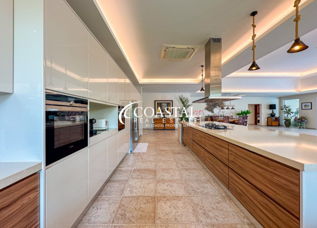 House For Sale Mabprachan/Pong