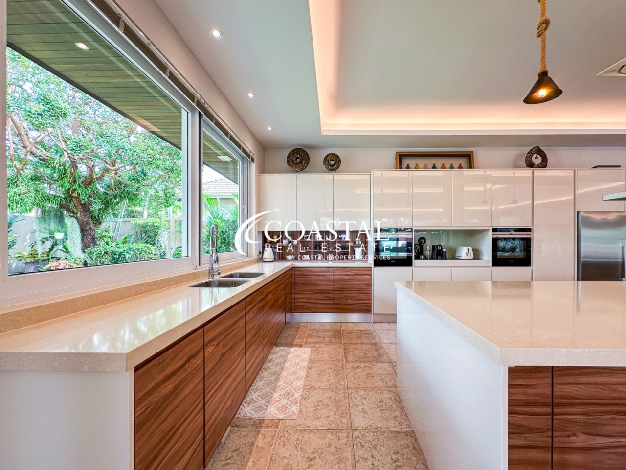 House For Sale Mabprachan/Pong