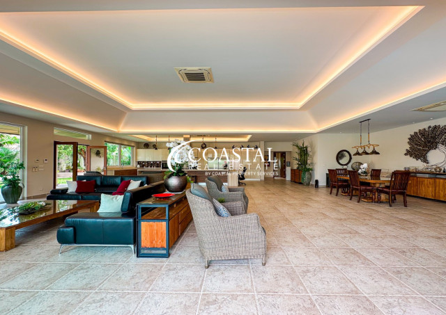 House For Sale Mabprachan/Pong