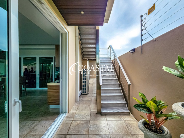 House For Sale Mabprachan/Pong