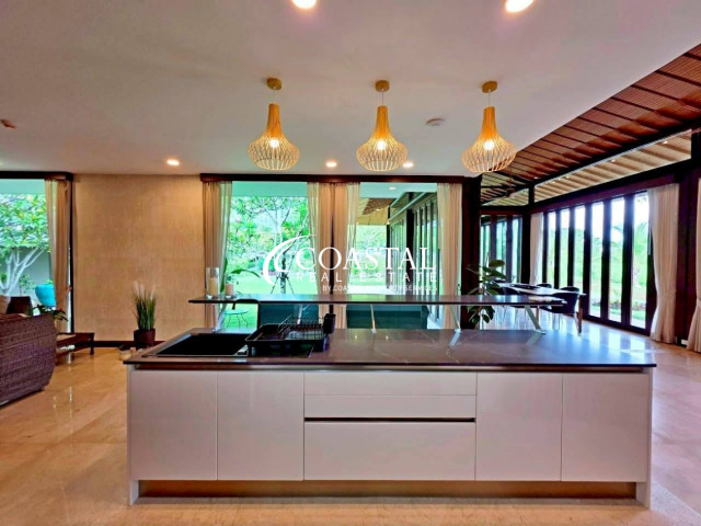 บ้านสำหรับเช่าที่บางเสร่