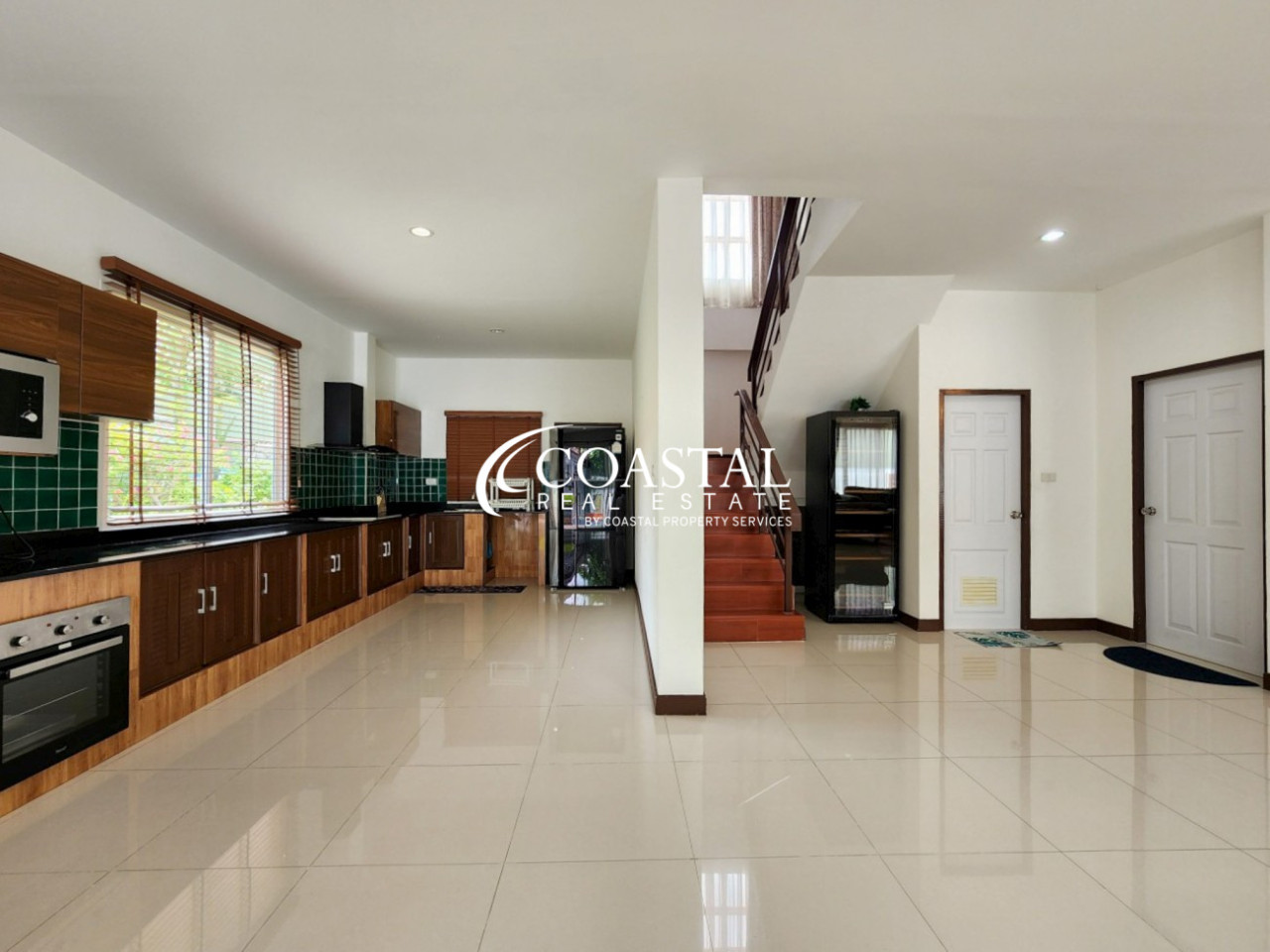 House For Sale And Rent East Pattaya
