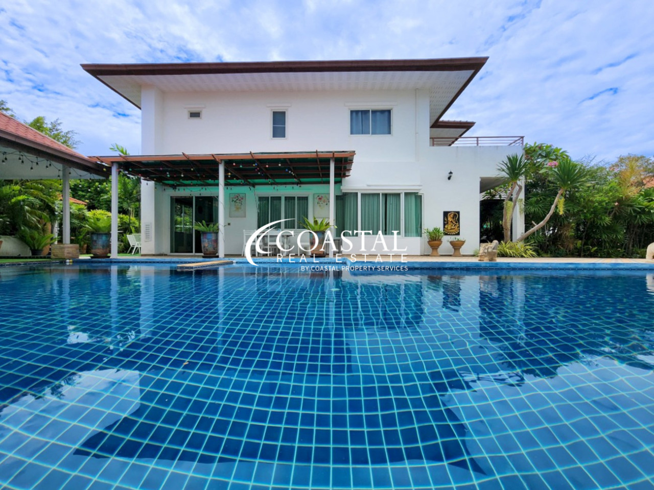 House For Sale And Rent East Pattaya