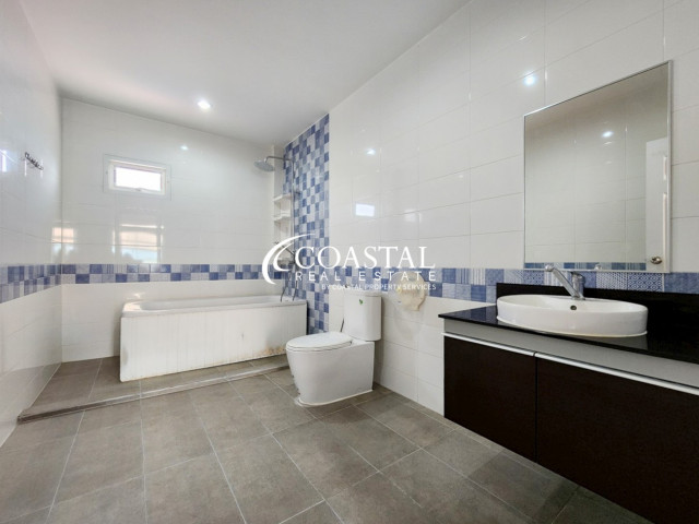 House For Sale And Rent East Pattaya