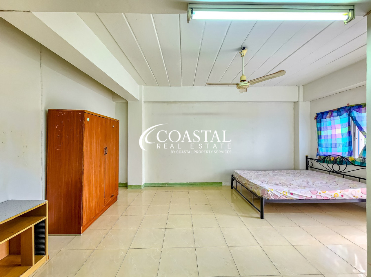 อสังหาริมทรัพย์เชิงพาณิชย์สำหรับขายที่นาเกลือ