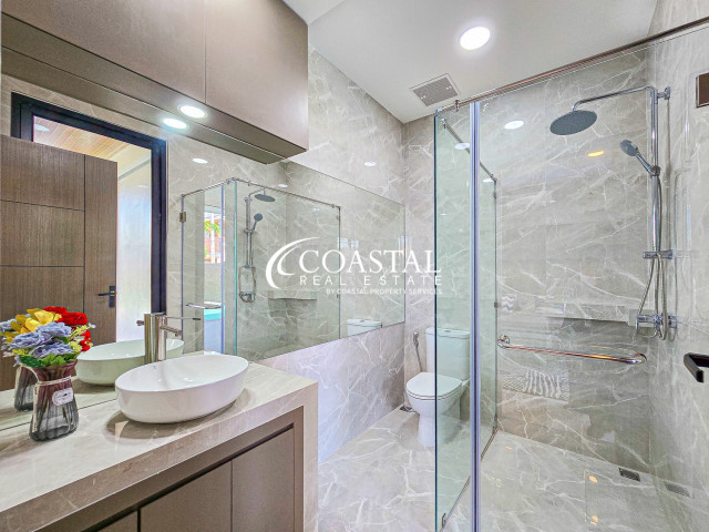 House For Sale Mabprachan/Pong