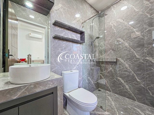 House For Sale Mabprachan/Pong