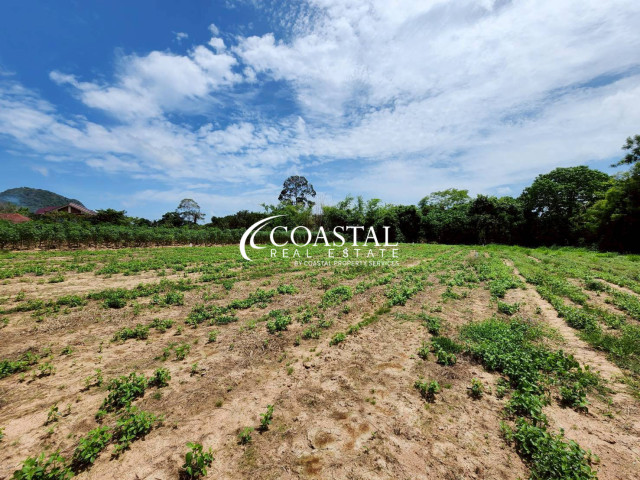 Land For Sale Na-Jomtien