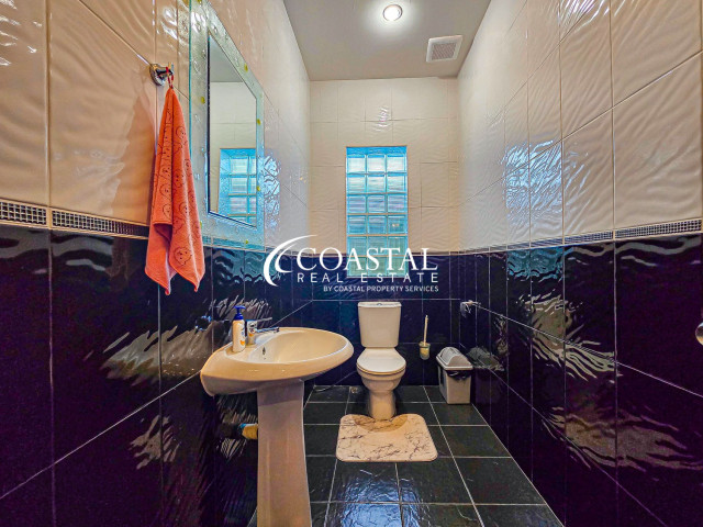 House For Rent Mabprachan/Pong