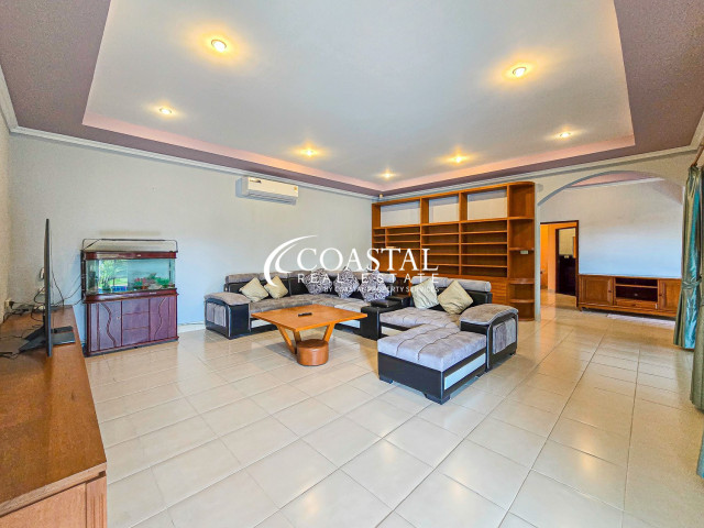 House For Rent Mabprachan/Pong