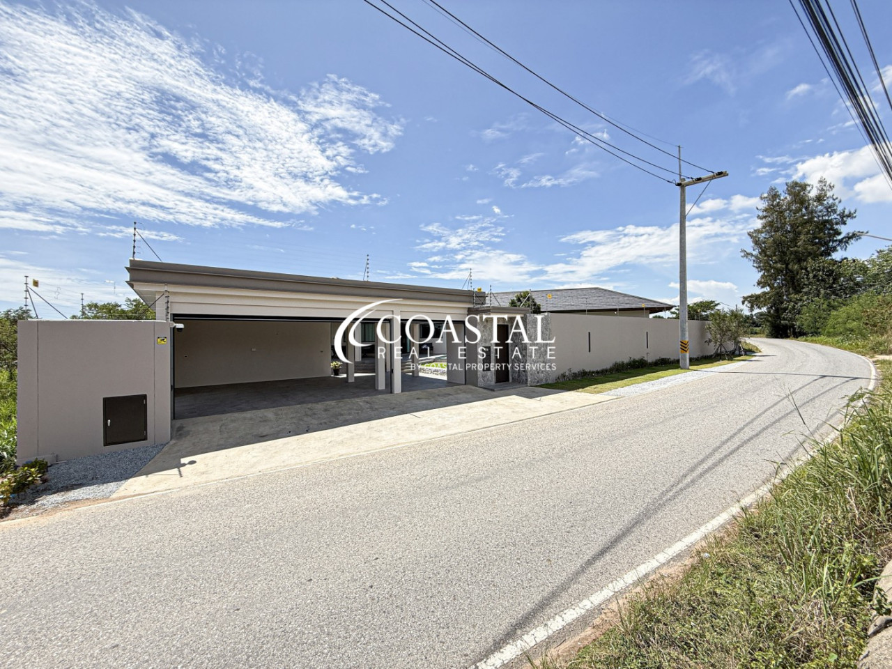 House For Sale Mabprachan/Pong