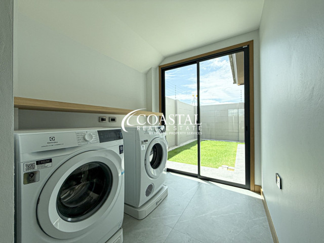 House For Sale Mabprachan/Pong