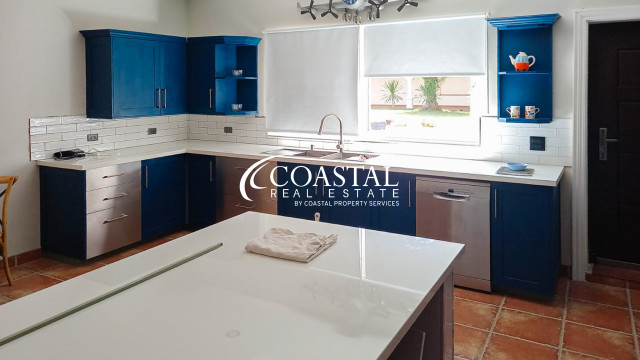 House For Sale Mabprachan/Pong