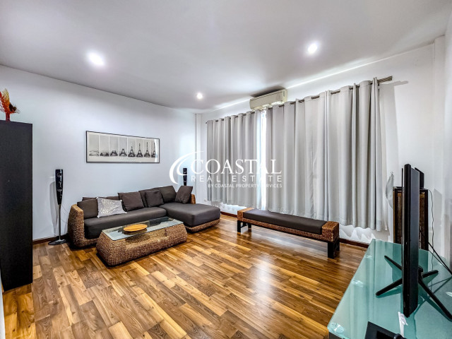 Townhouse For Sale And Rent Central Pattaya