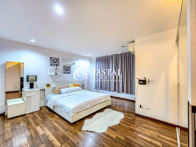 Townhouse For Sale And Rent Central Pattaya
