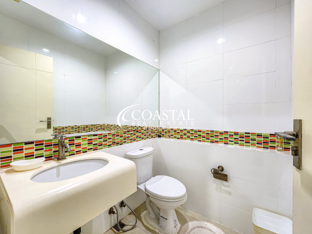 Townhouse For Sale And Rent Central Pattaya