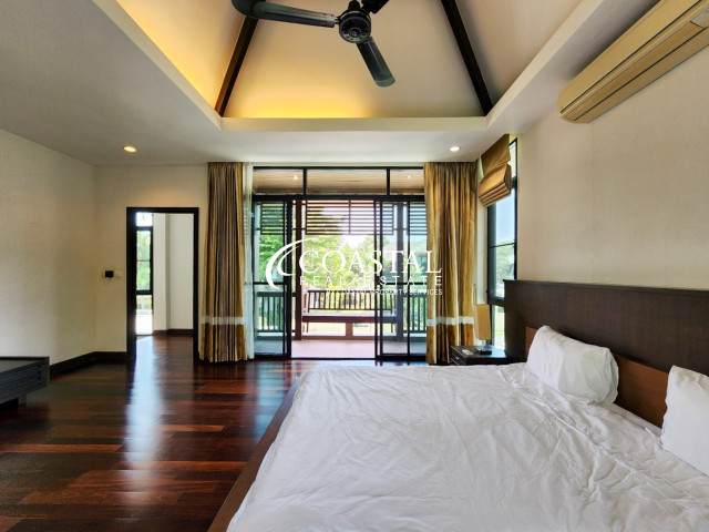 House For Sale And Rent Mabprachan/Pong