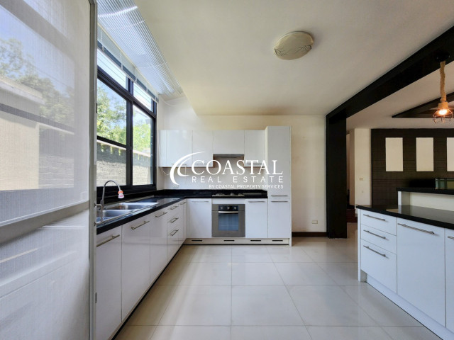 House For Sale And Rent Mabprachan/Pong