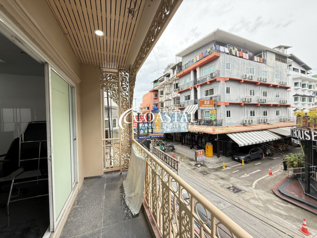 Commercial For Sale Central Pattaya