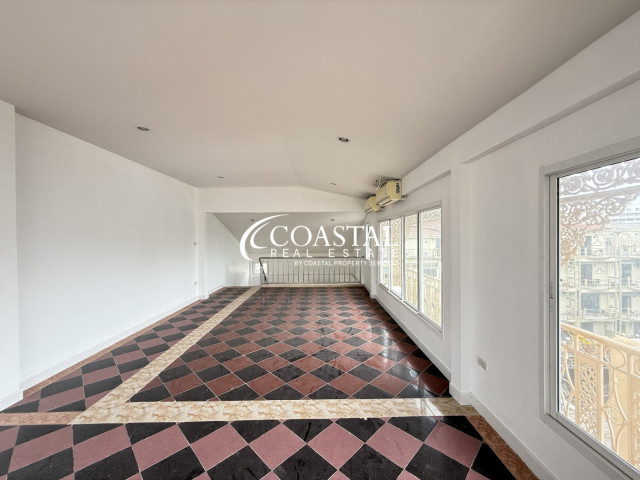 Commercial For Sale Central Pattaya