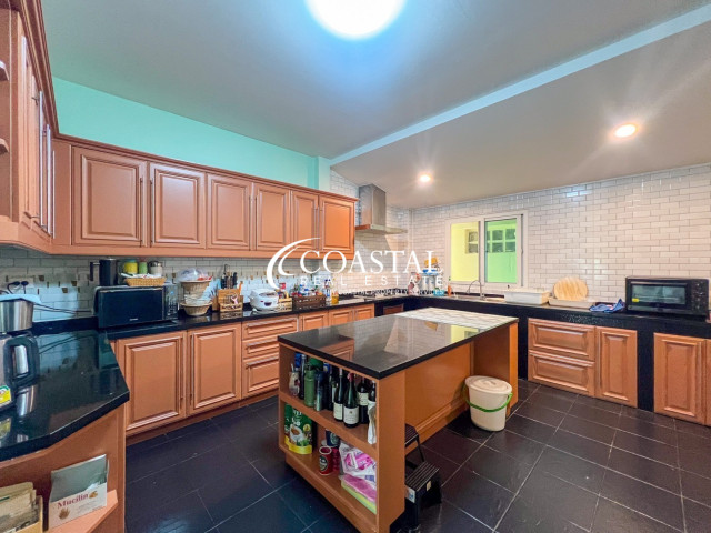 House For Sale East Pattaya