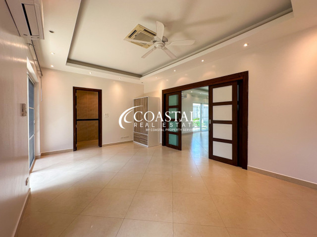 House For Sale And Rent Mabprachan/Pong