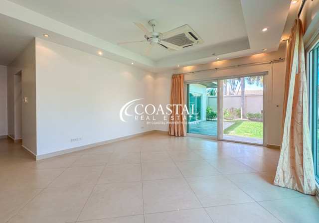 House For Sale And Rent Mabprachan/Pong