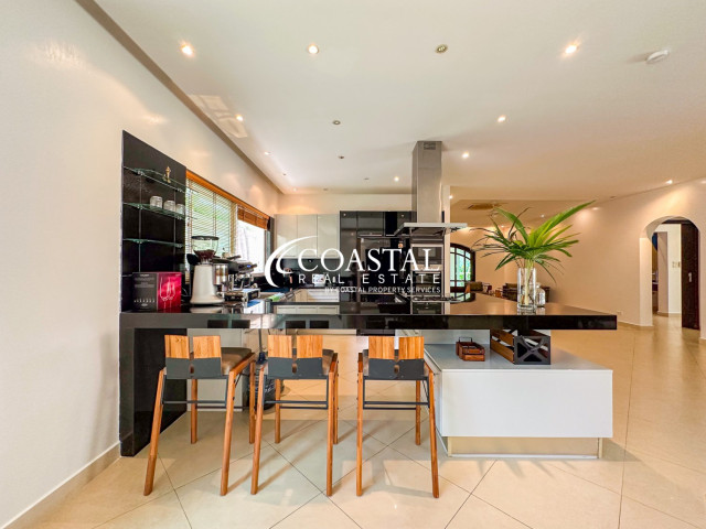 House For Sale And Rent Mabprachan/Pong