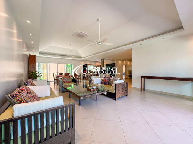 House For Sale And Rent Mabprachan/Pong