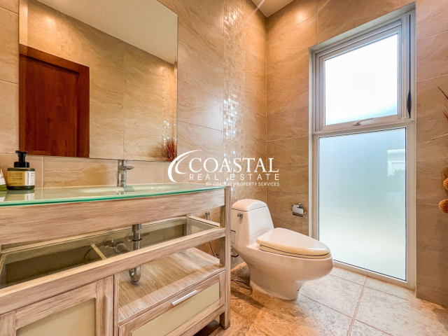 House For Sale Mabprachan/Pong