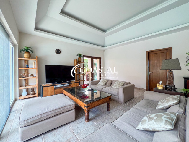 House For Sale Mabprachan/Pong