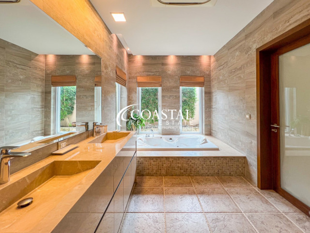 House For Sale Mabprachan/Pong