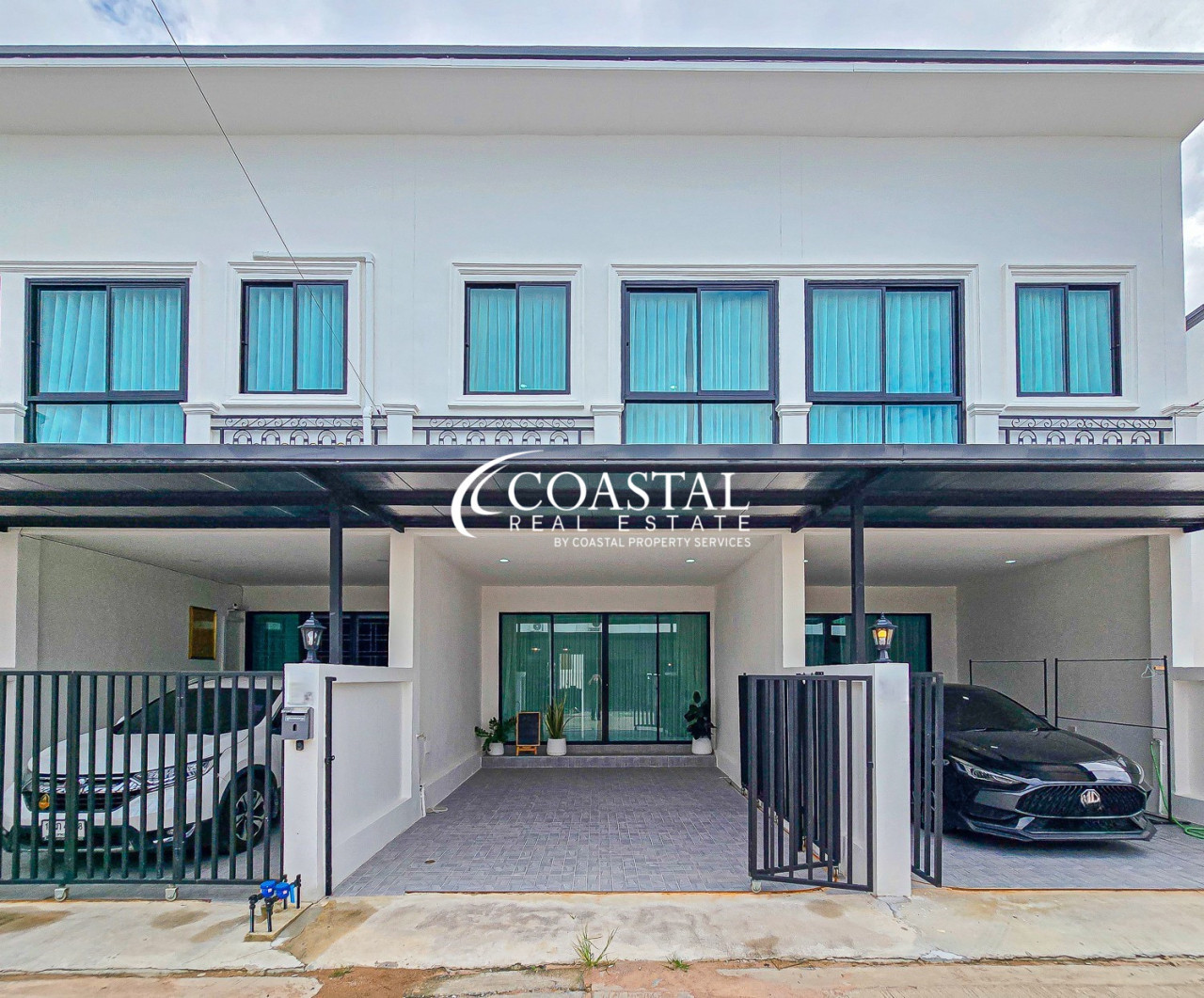 Townhouse For Sale East Pattaya
