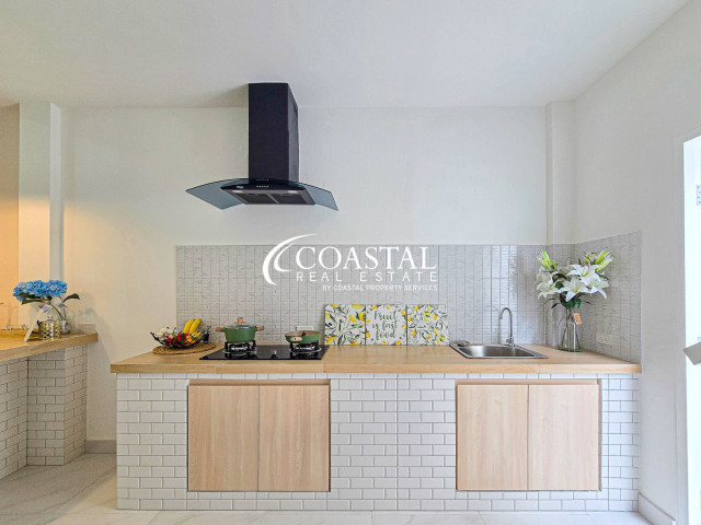 Townhouse For Sale East Pattaya