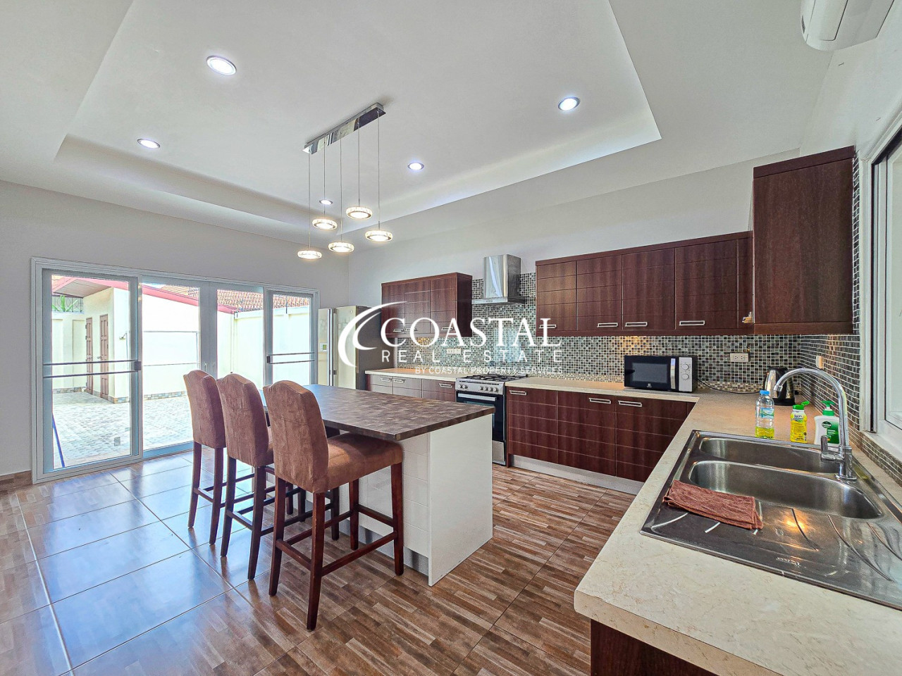 House For Sale And Rent East Pattaya