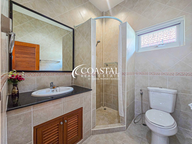 House For Sale And Rent East Pattaya