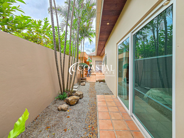 House For Rent Mabprachan/Pong