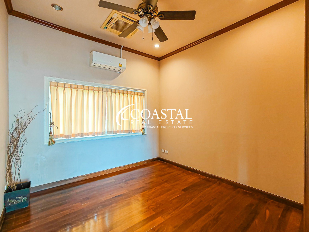 บ้านสำหรับขายหรือเช่าที่บ้านอำเภอ