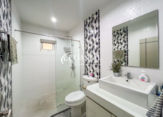 House For Sale Mabprachan/Pong