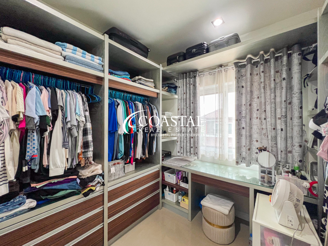 House For Sale Mabprachan/Pong