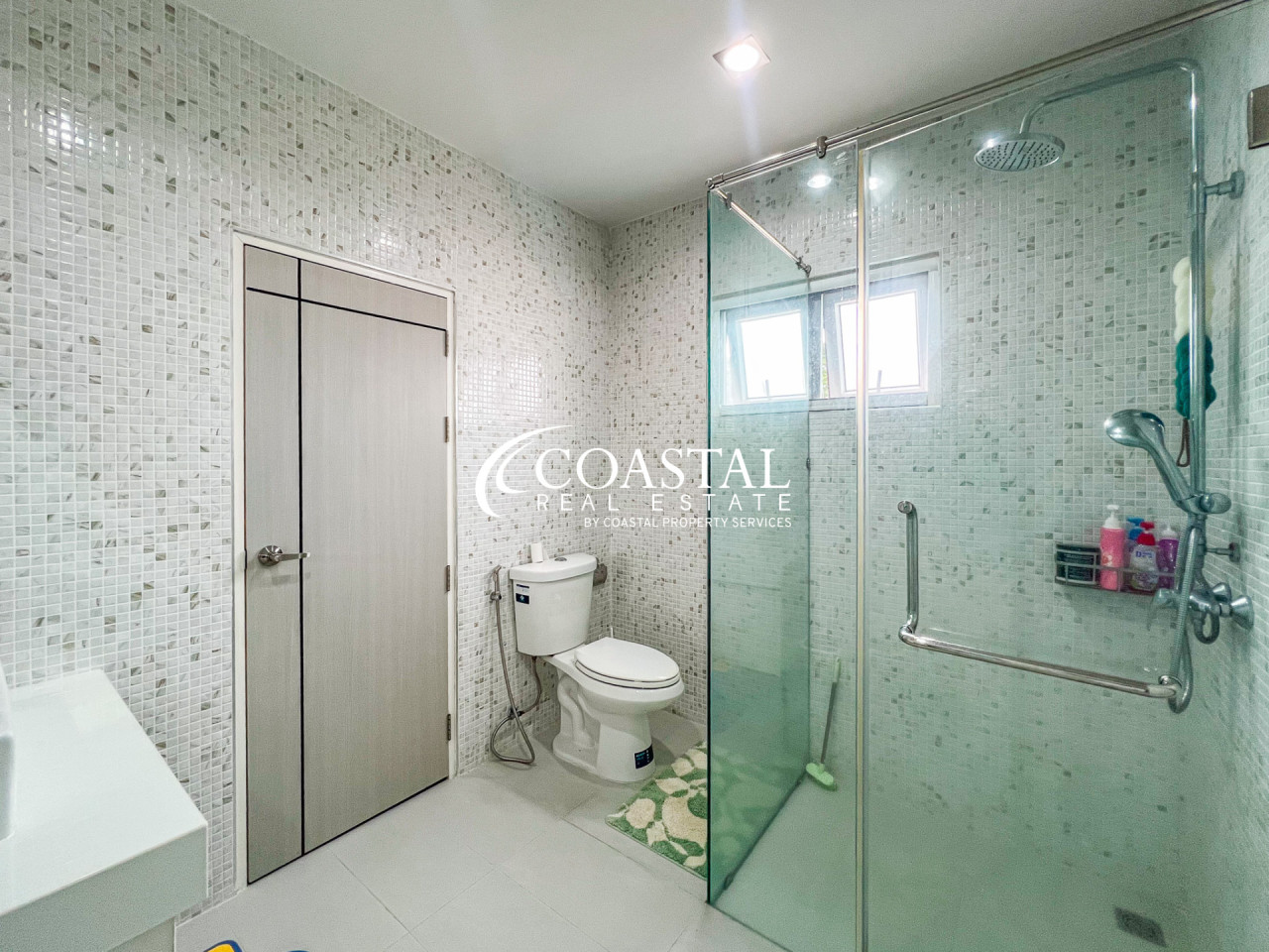 House For Sale Mabprachan/Pong