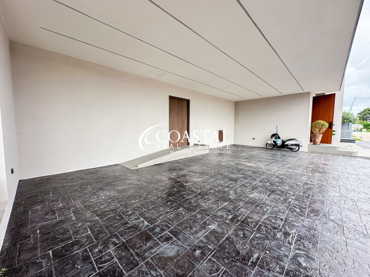 House For Sale East Pattaya