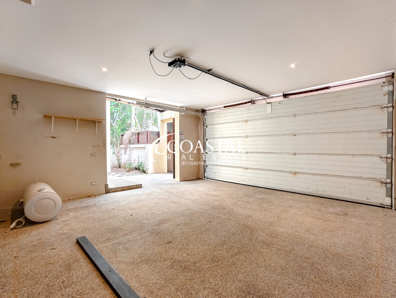 House For Rent Mabprachan/Pong