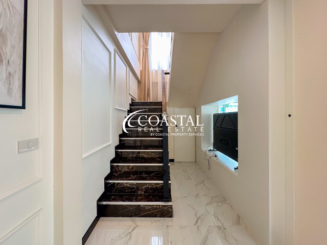 House For Sale East Pattaya