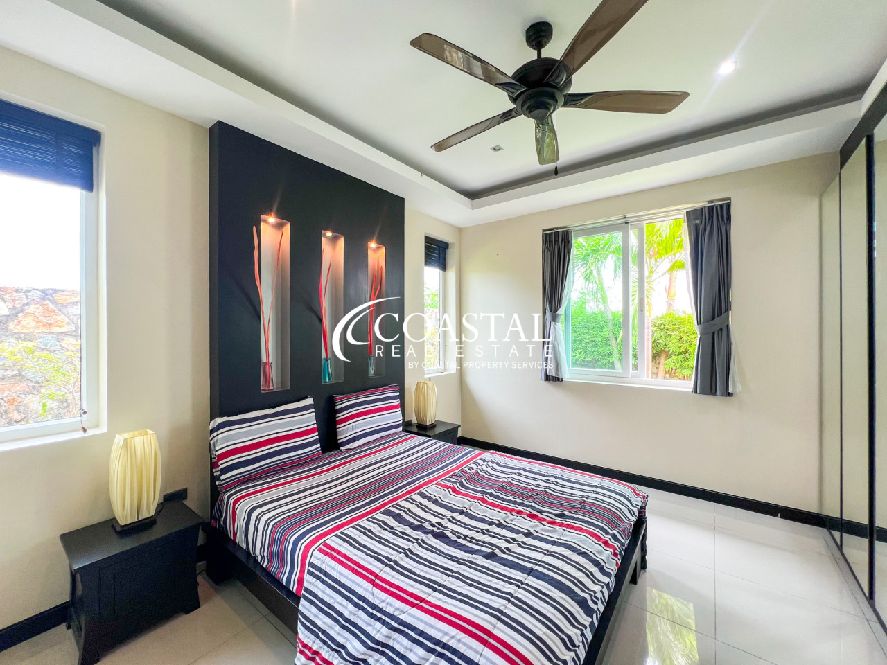 House For Sale And Rent Mabprachan/Pong